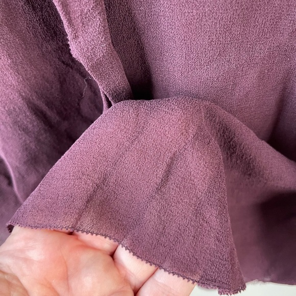 Aritzia Babaton Finley purple plum Silk semi-sheer pull over Blouse Shirt small - Picture 5 of 10